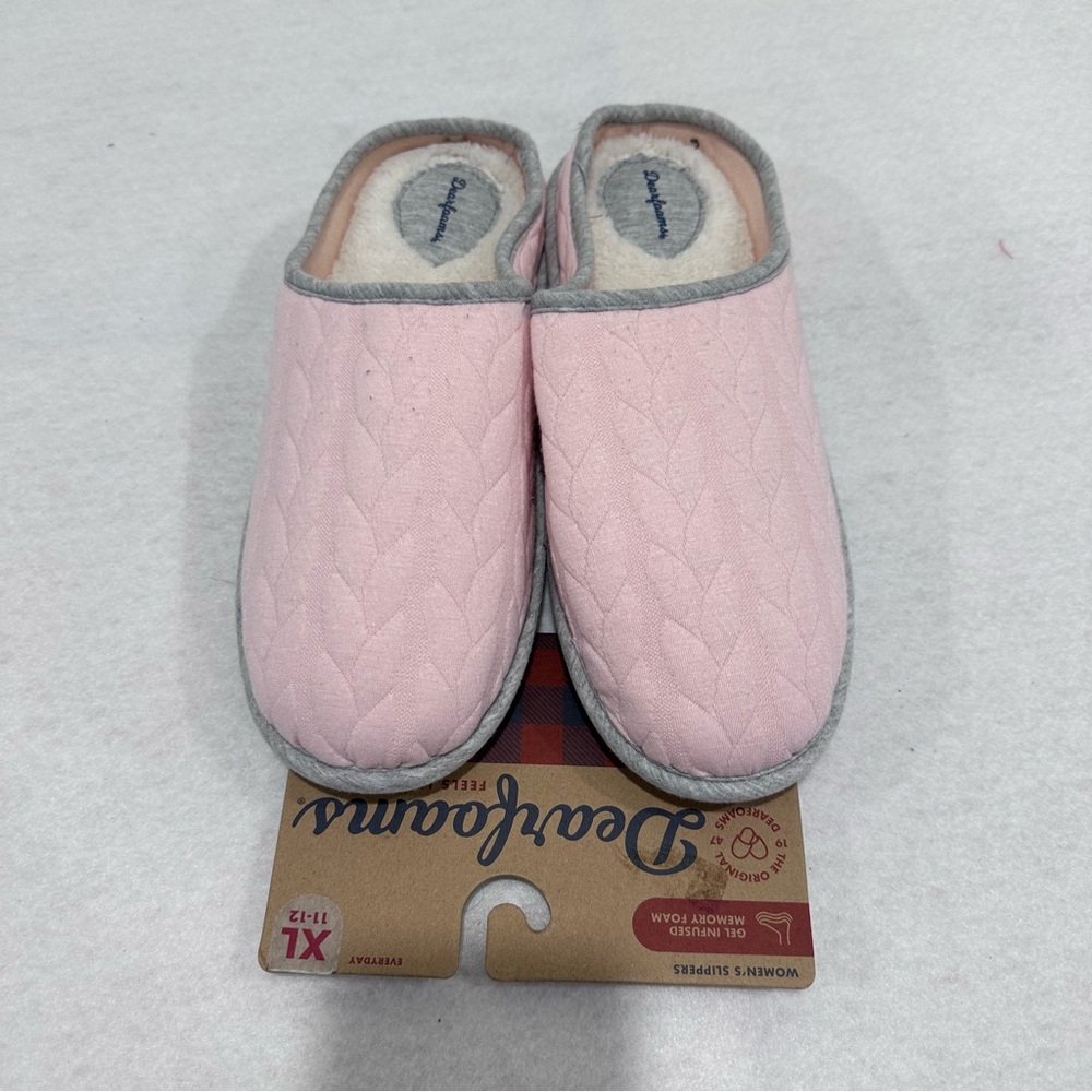 Women’s Pink Dearfoam  Slippers Slides